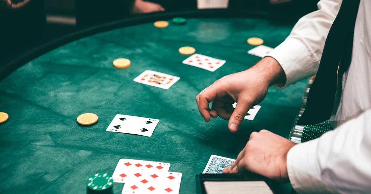 Дипломатичная культура блэкджека в казино с элегантной игровой атмосферой